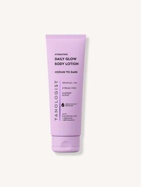 Tanologist Daily Glow Hydrating Gradual Tanning Lotion Med To Dark